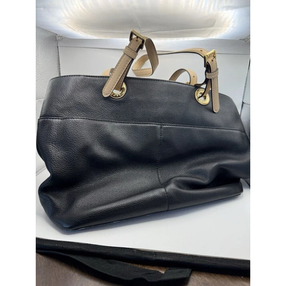 Michael Kors Medium Jet Set Black Pebbled Leather Tote.
